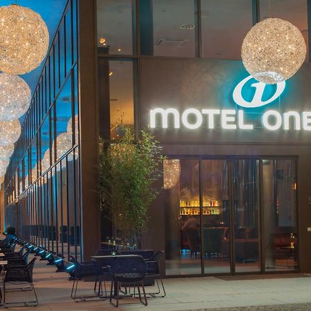 Motel One Dresden Am Zwinger Exteriör bild